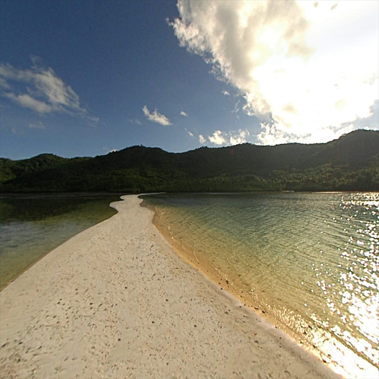 スネークアイランド (SNAKE ISLAND)