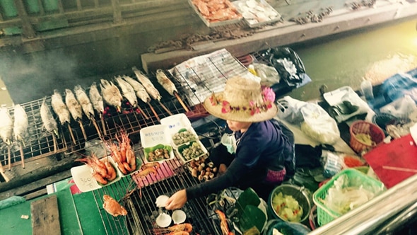 タリンチャン水上マーケット