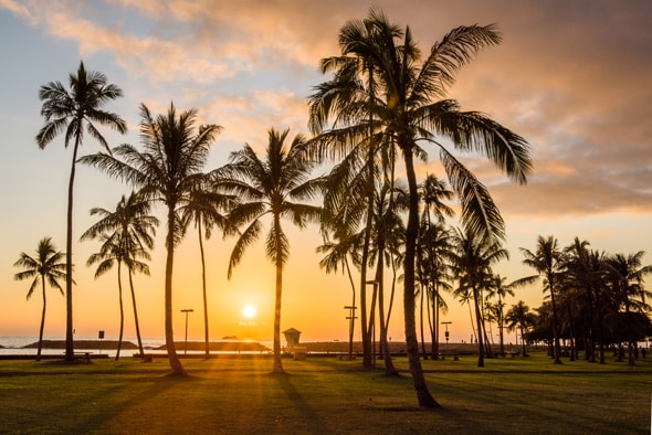 美しいビーチと大自然が織り成す風景