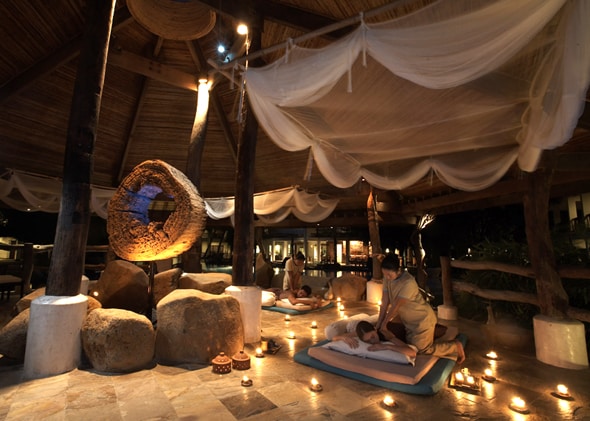 スパ施設の「アムマスパ」