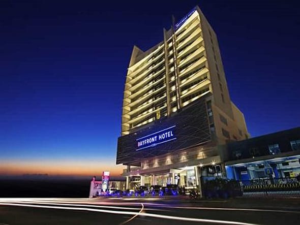 セブシティにある「ベイフロントホテル」