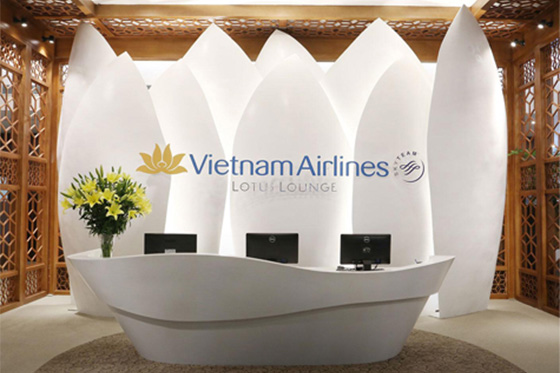 ラウンジが利用可能