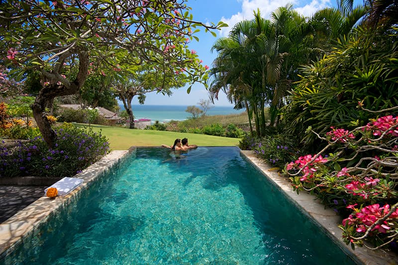 アヤナ ヴィラズ バリ 1ベッドルームオーシャンビューヴィラ プール