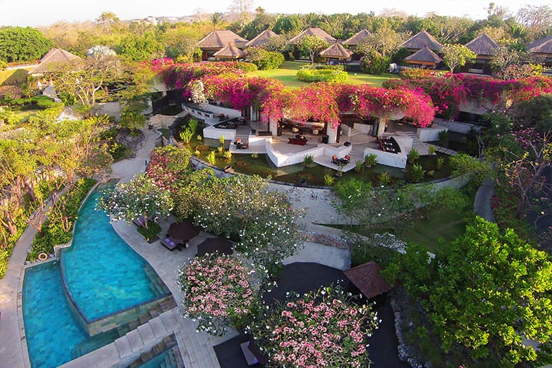 アヤナ ヴィラズ バリ ダイニング「ダヴァ ステーキ＆シーフード」外観