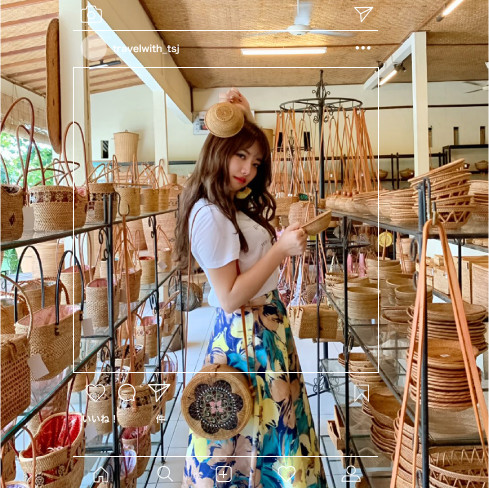 「Bali Handy」にて