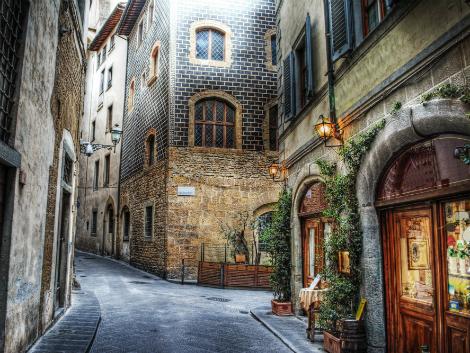 フィレンツェ：歴史地区の街並み