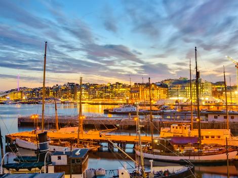 ◇オスロ：夜の港