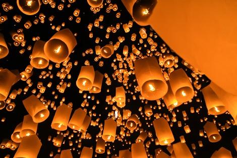 コムローイ祭り