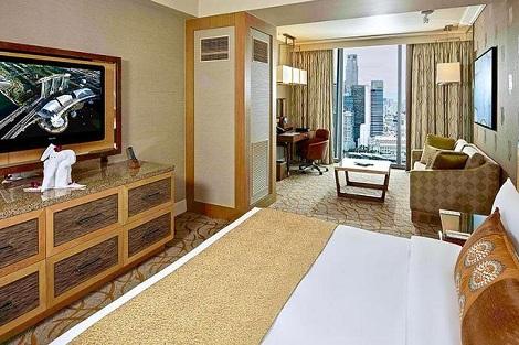 シンガポール：マリーナベイサンズ Deluxe Room Sky View 客室一例／提供：Marina Bay Sands