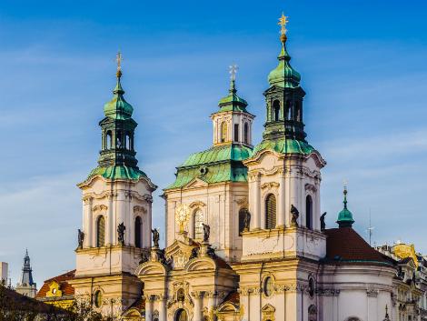 プラハ：聖ミクラーシュ教会