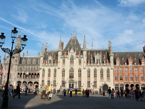 ブルージュ マルクト広場