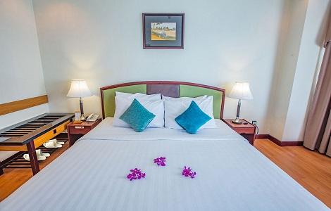 ヤサカ サイゴン　ニャチャン