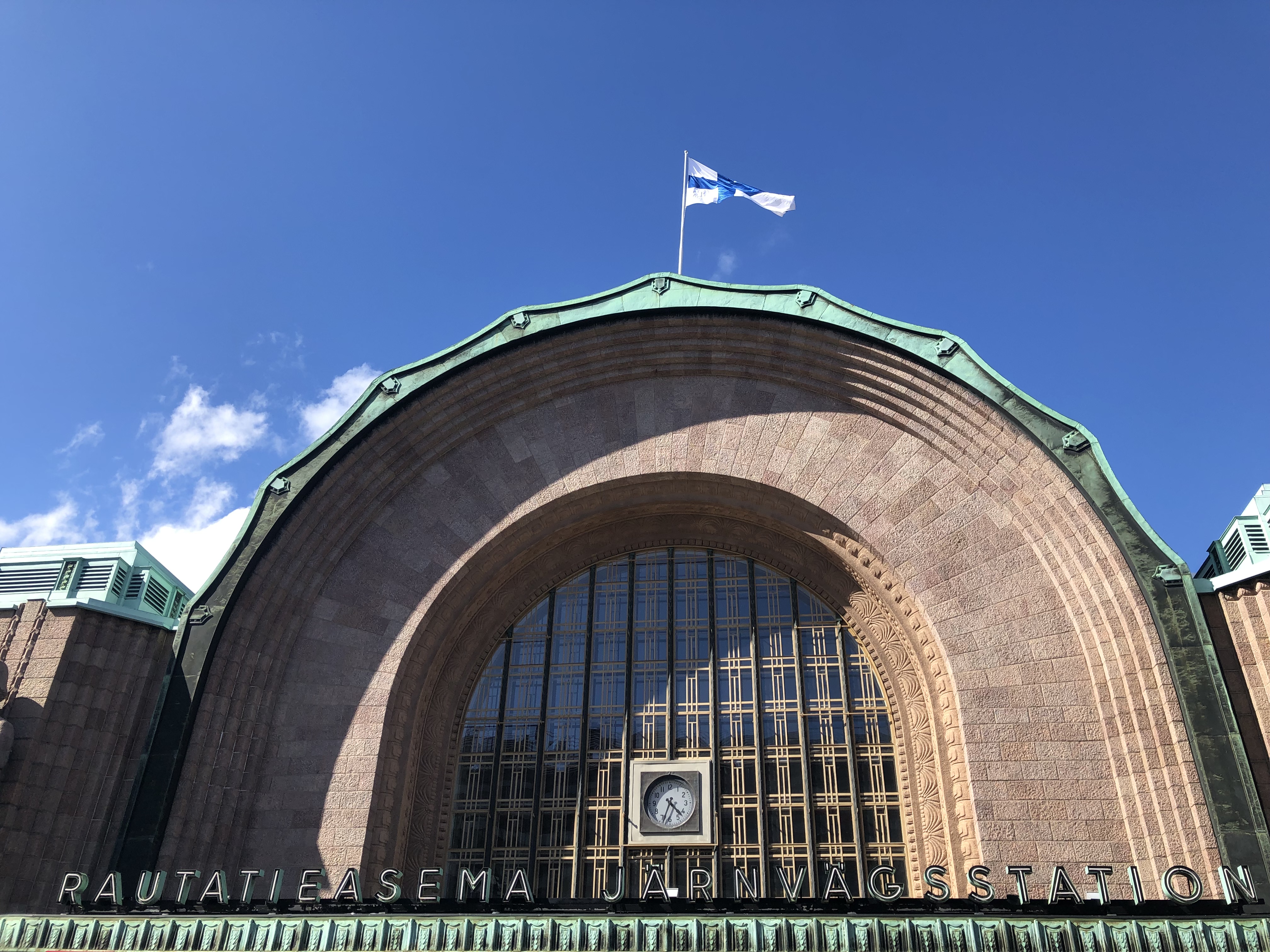 12.ヘルシンキ中央駅より空港へ向かい、無事に日本へ帰りました。