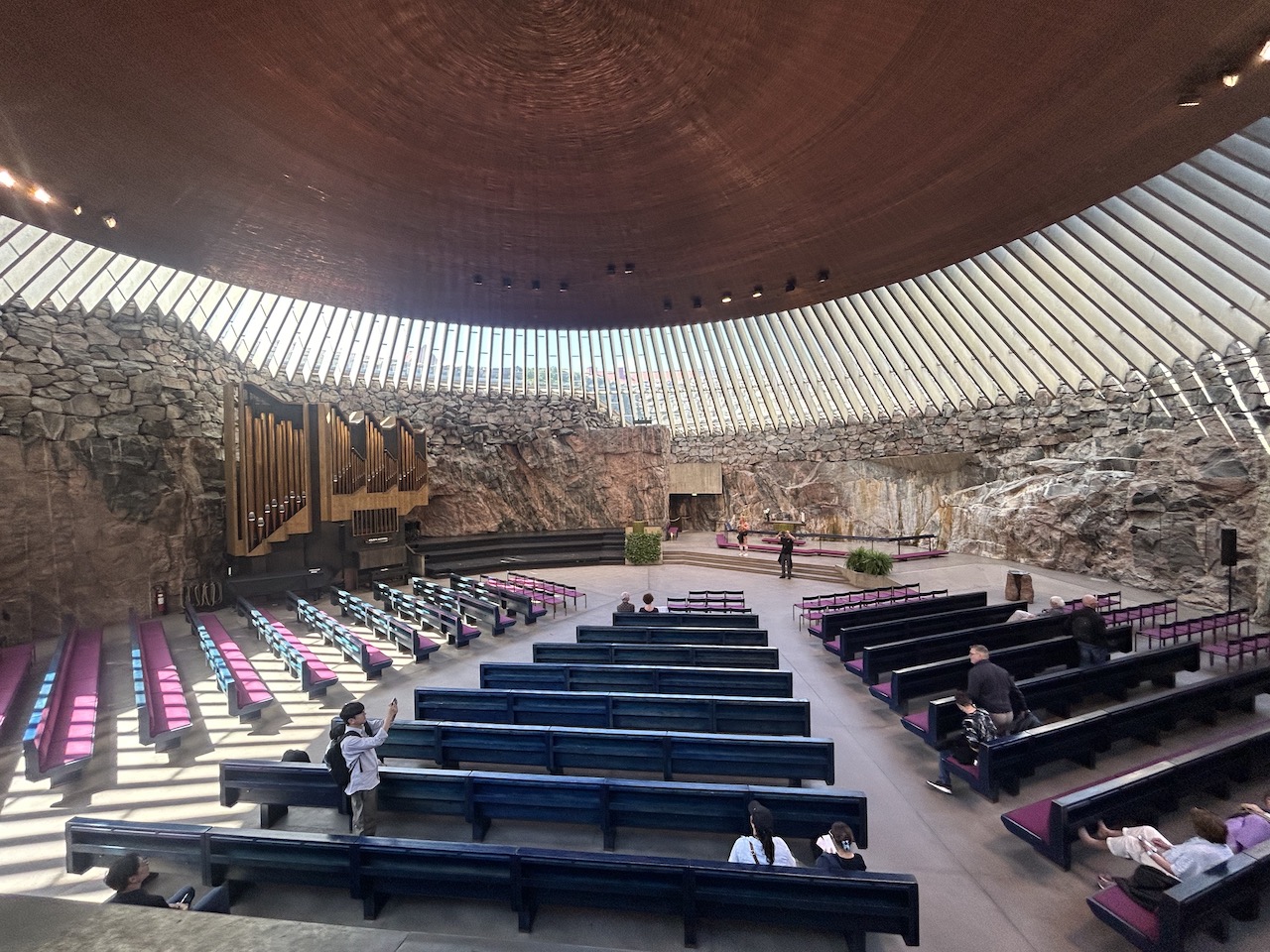 テンペリアウキオ教会