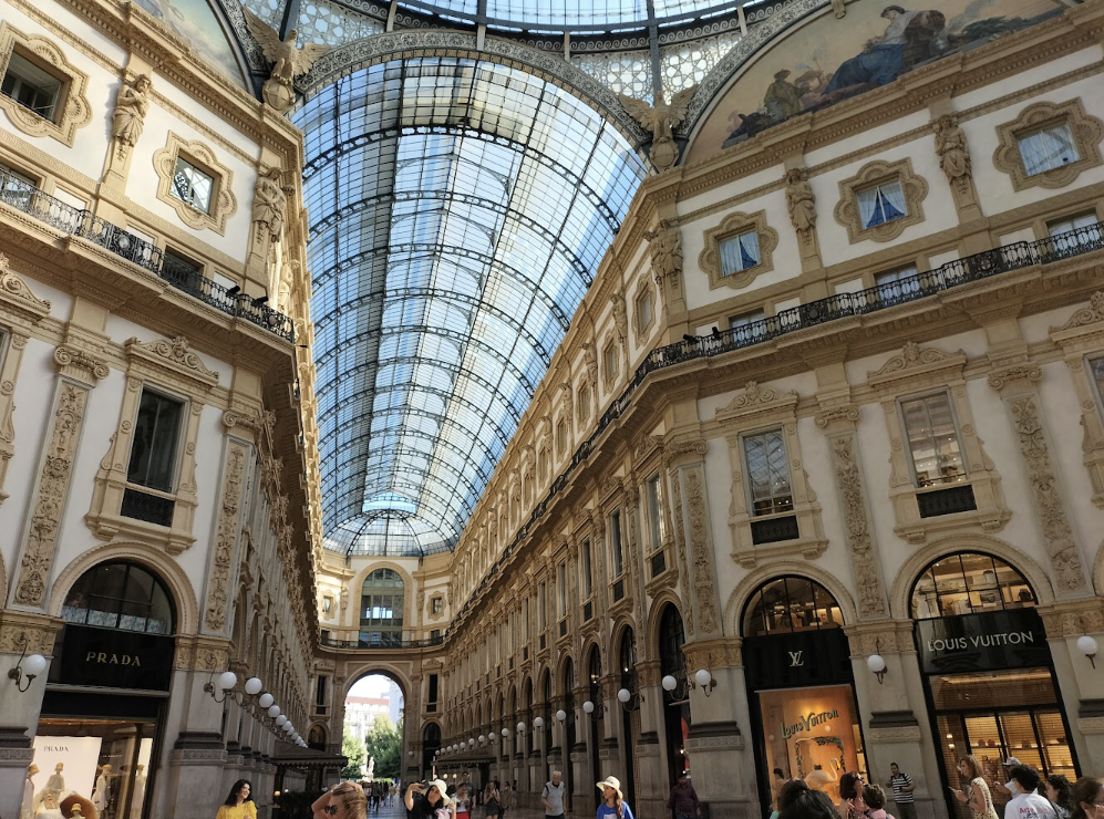 ウィンドウショッピングを楽しみました