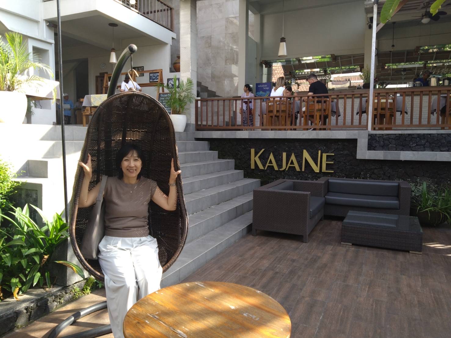 ウブドでのホテル「カジャネムア」