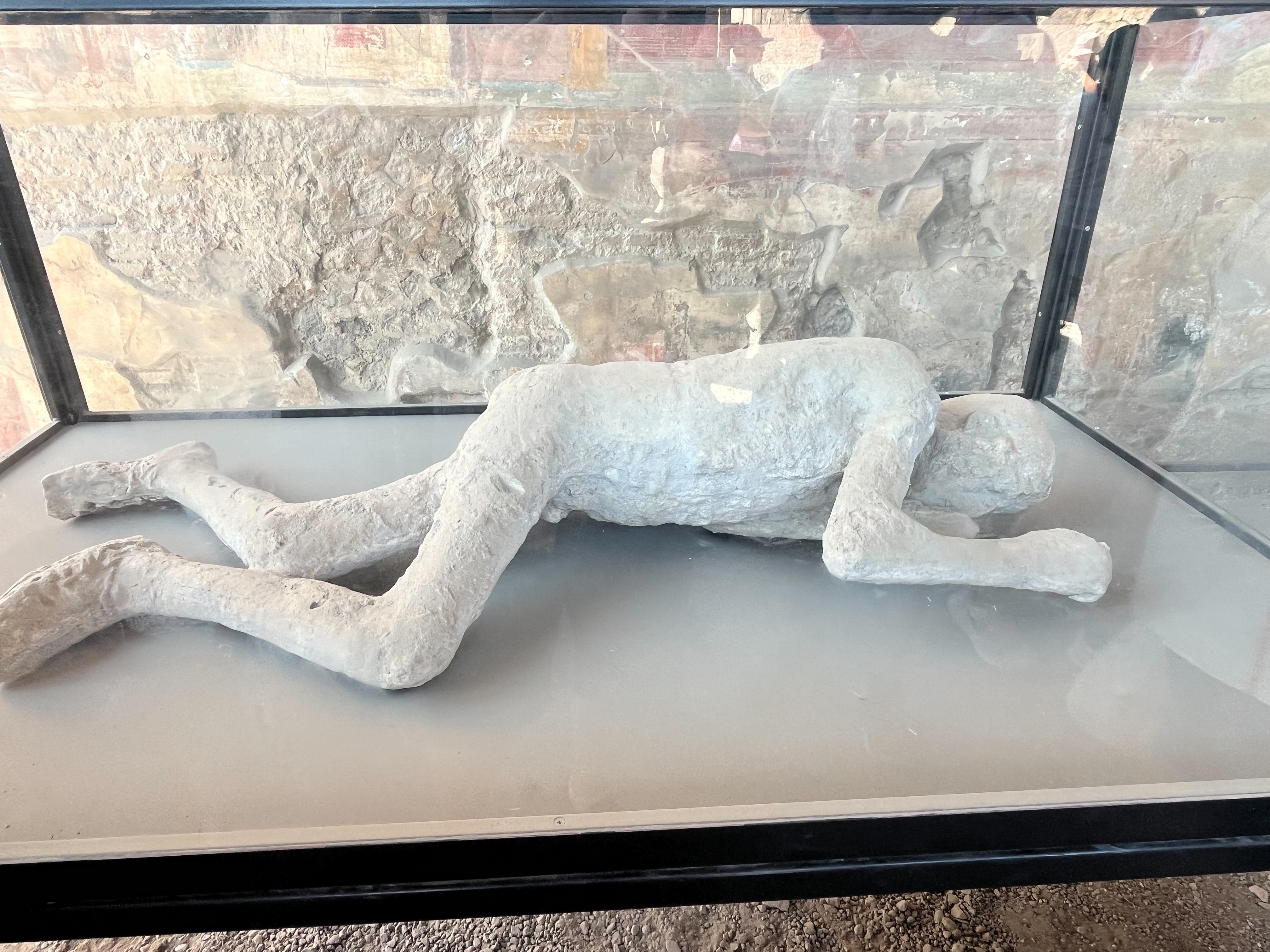 ボンペイ遺跡にて