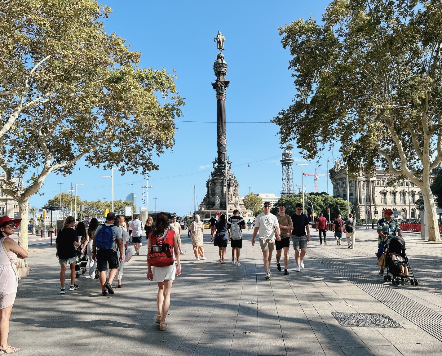 コロンブスの記念塔