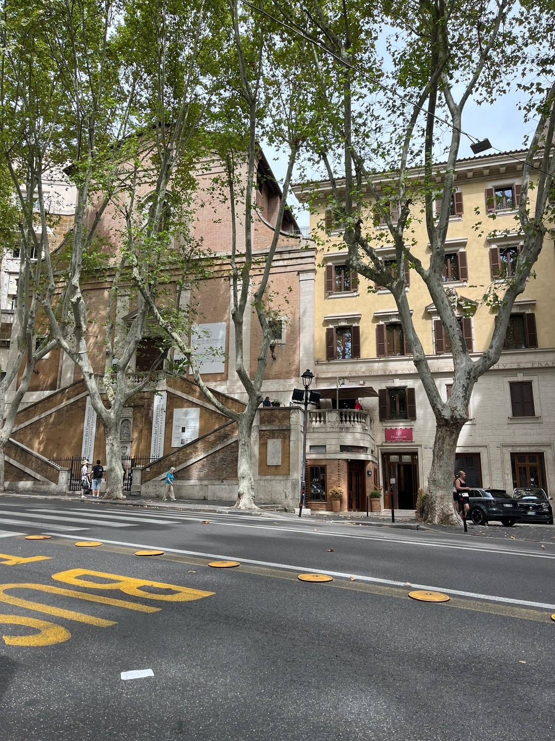 骸骨寺の入り口