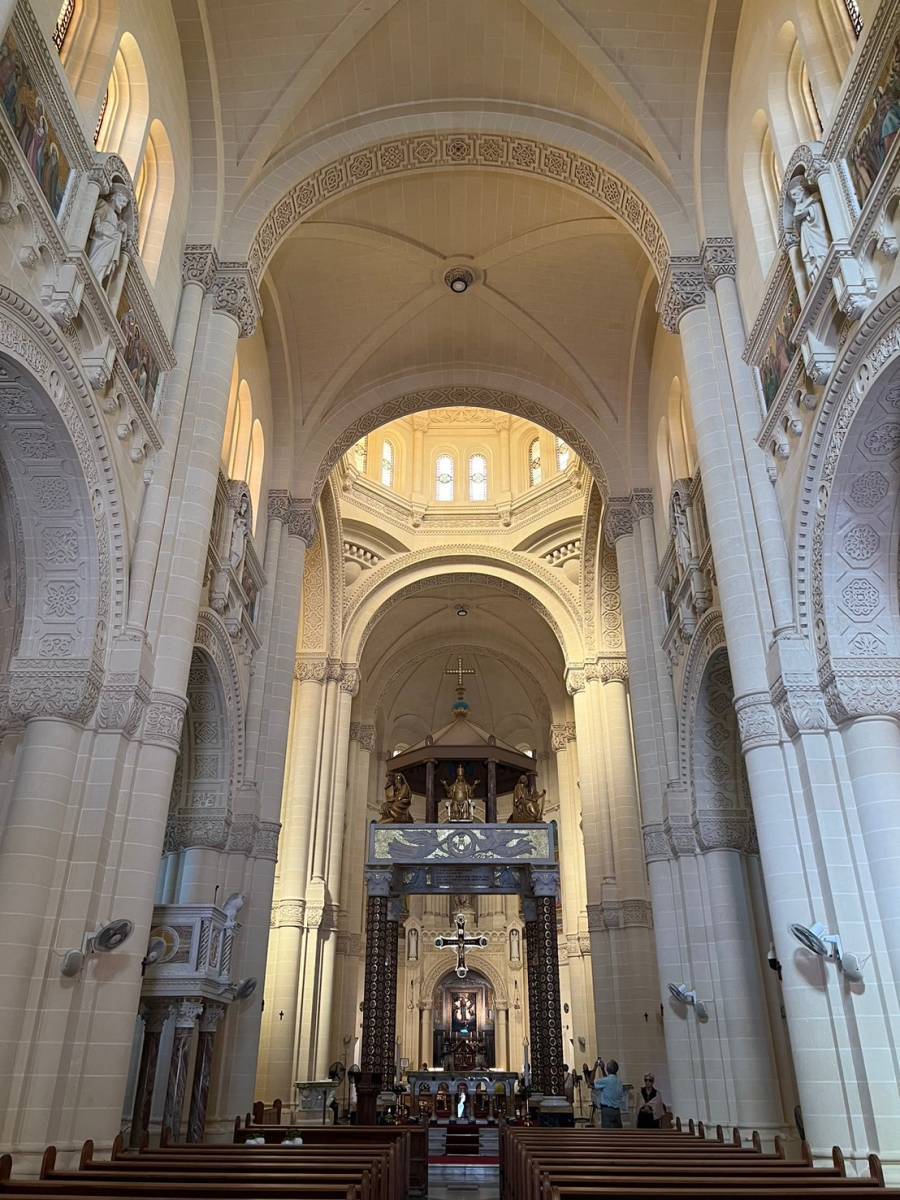 タ・ピーヌ聖堂