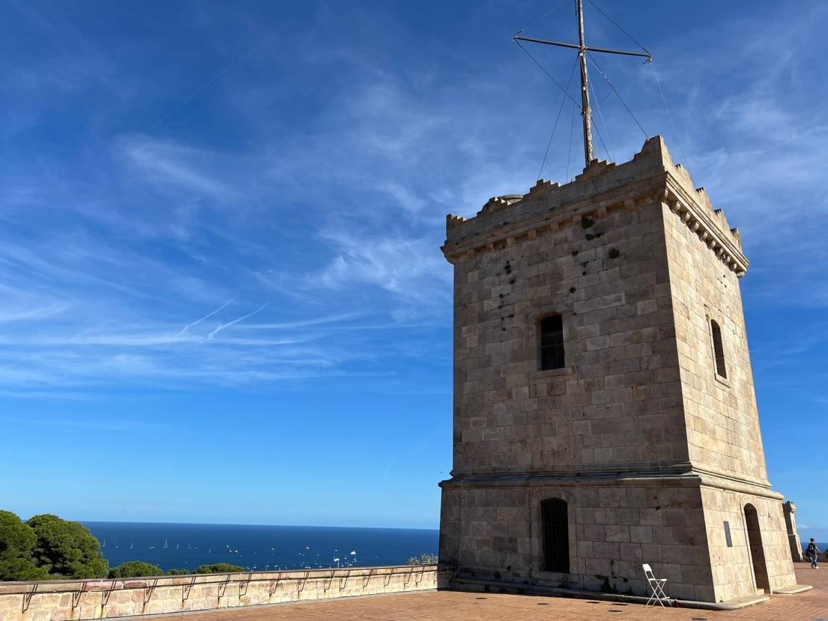 モンジュイック城