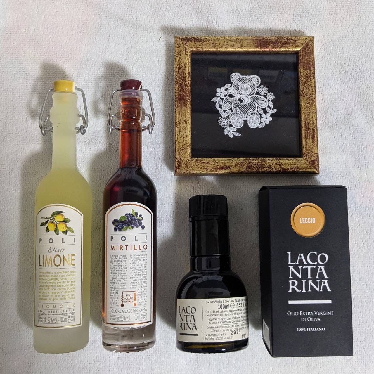 旅行で購入した品々