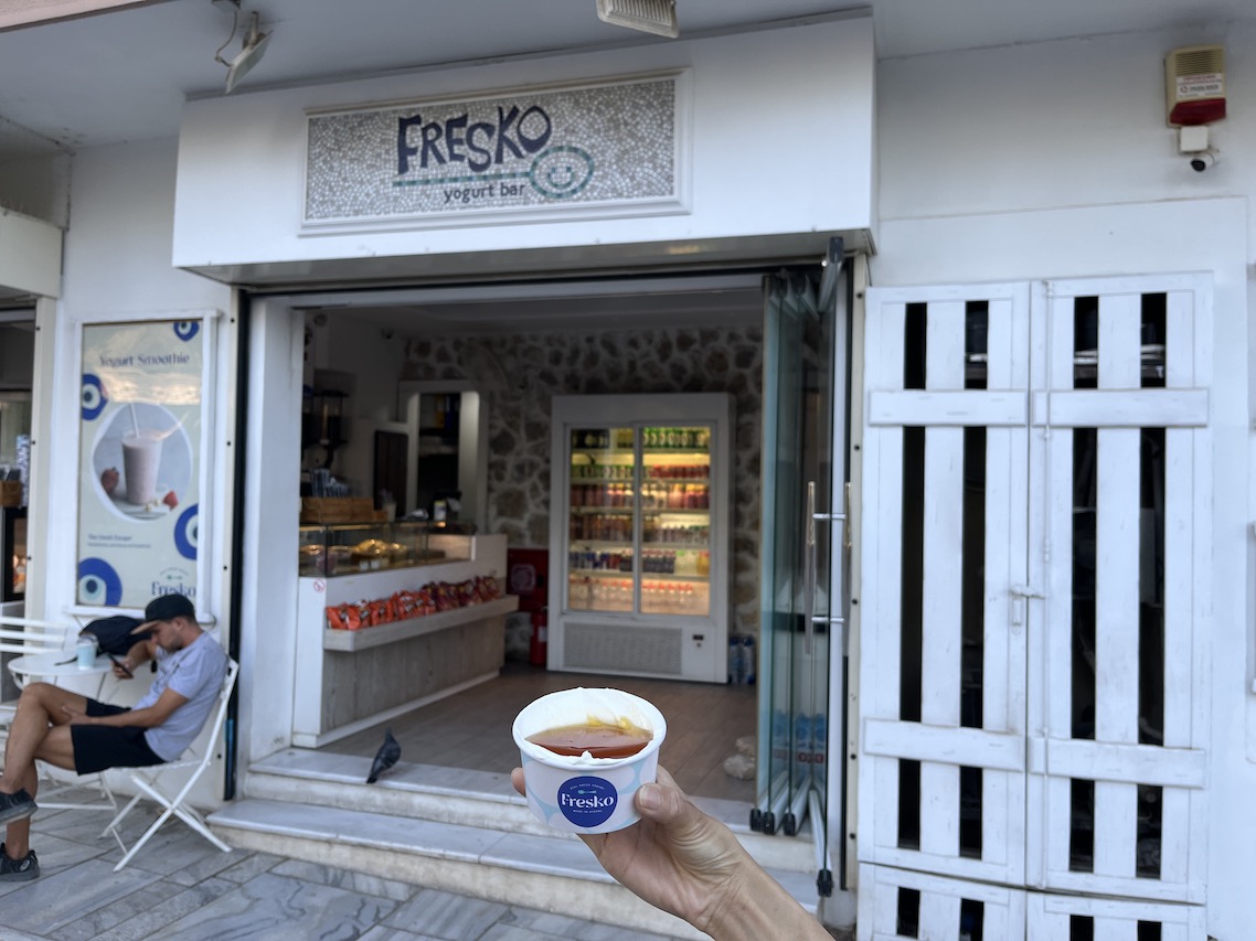 ギリシャヨーグルトのお店「Fresko Yogurt」