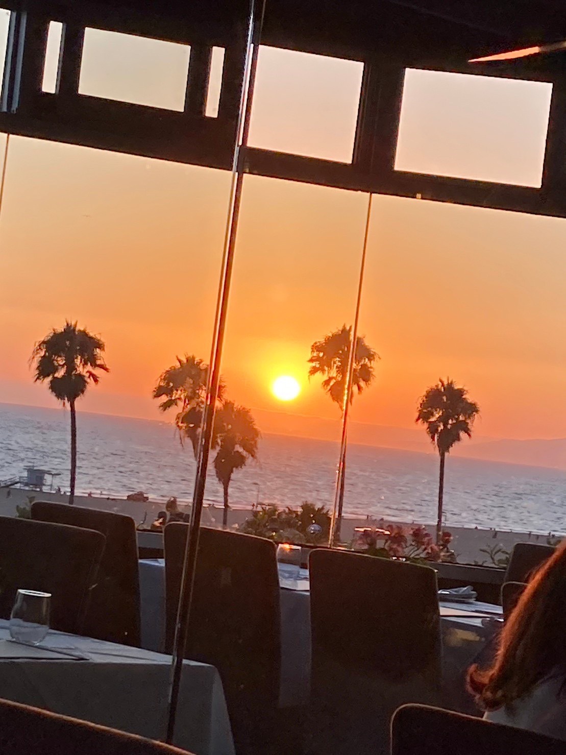 美しい夕日が見られました