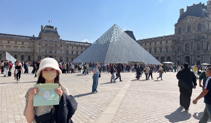 ルーブル美術館 ガラスのピラミッド