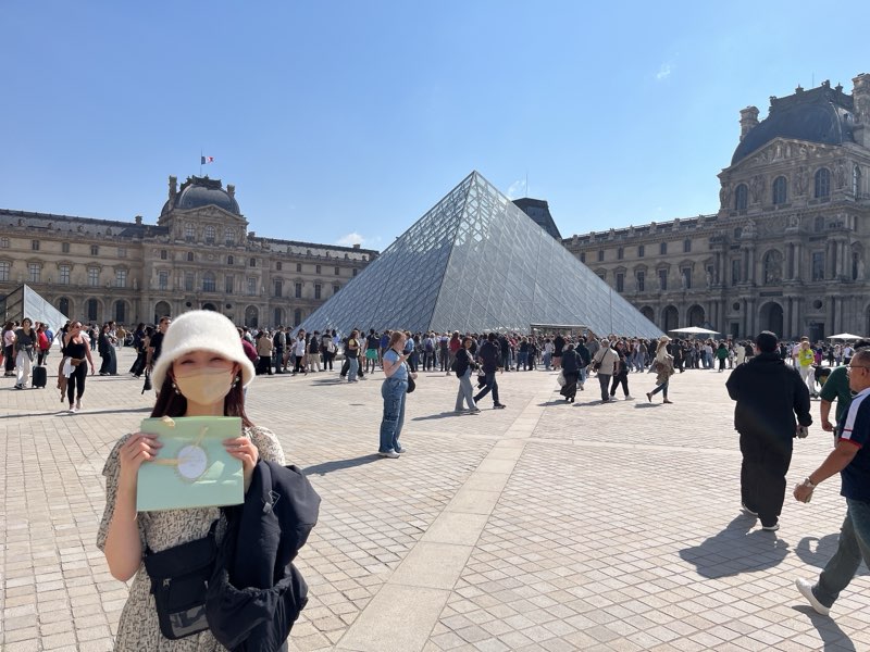 ルーブル美術館 ガラスのピラミッド