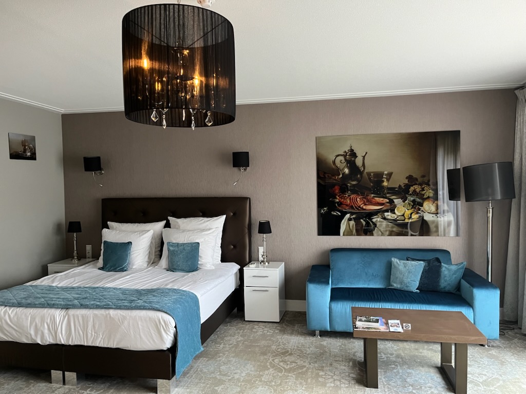 ラグジュアリースイーツアムステルダム」