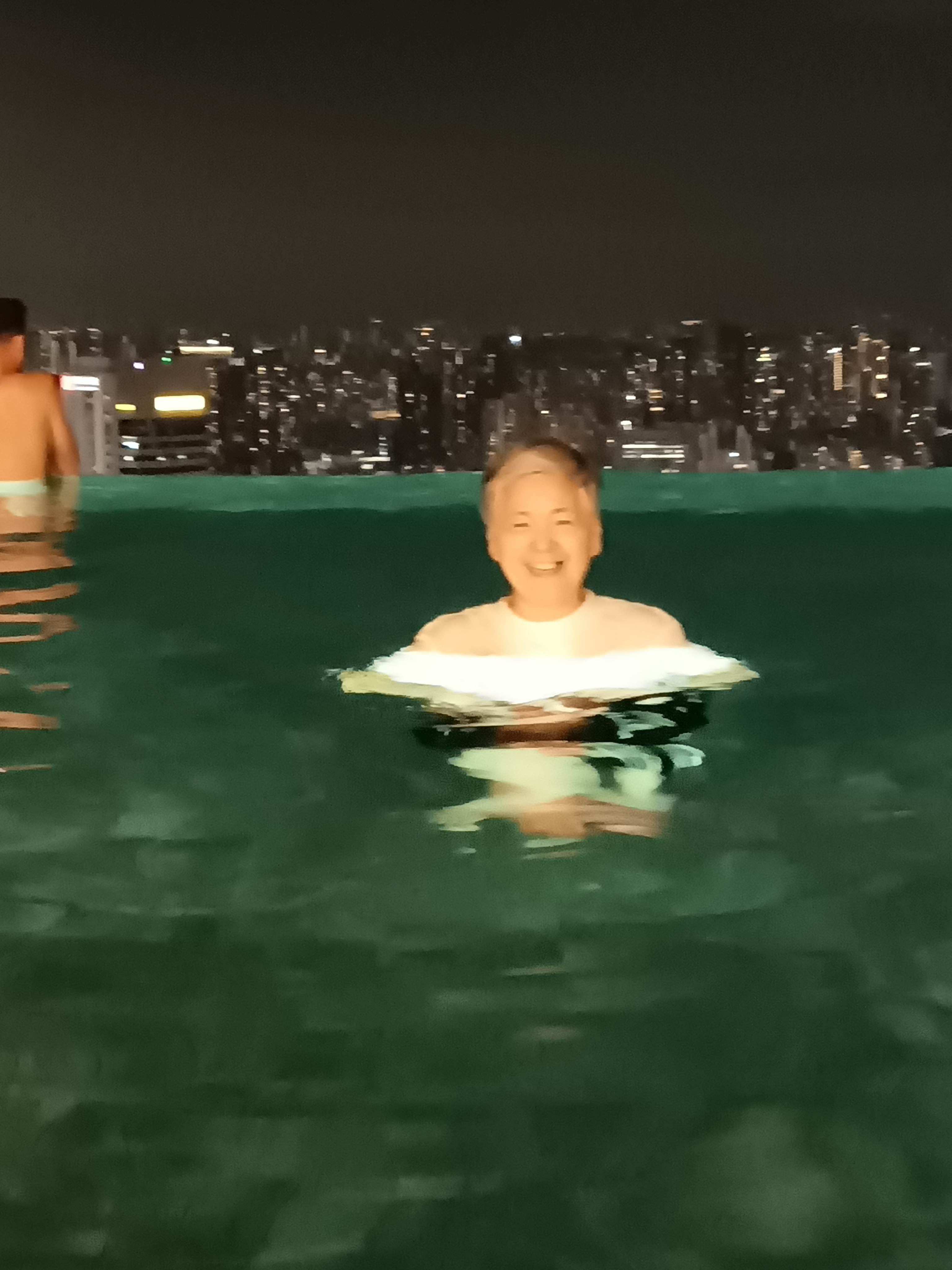 インフィニティプール