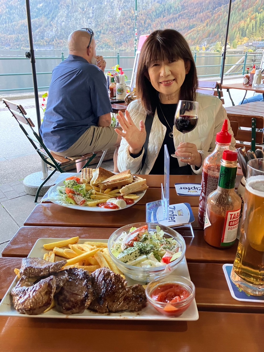 ボリューム満点の夕食