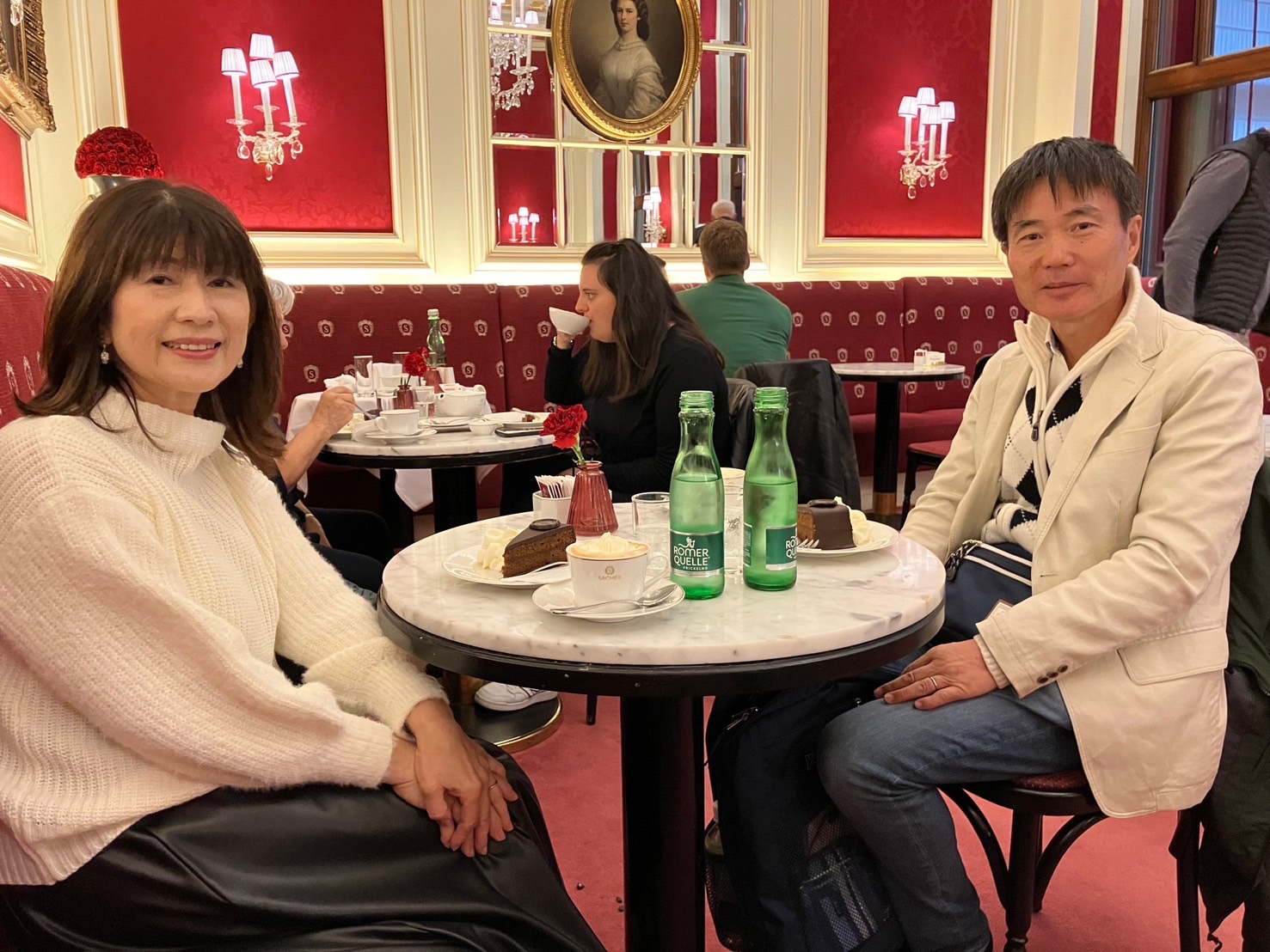 ホテル ザッハーにて