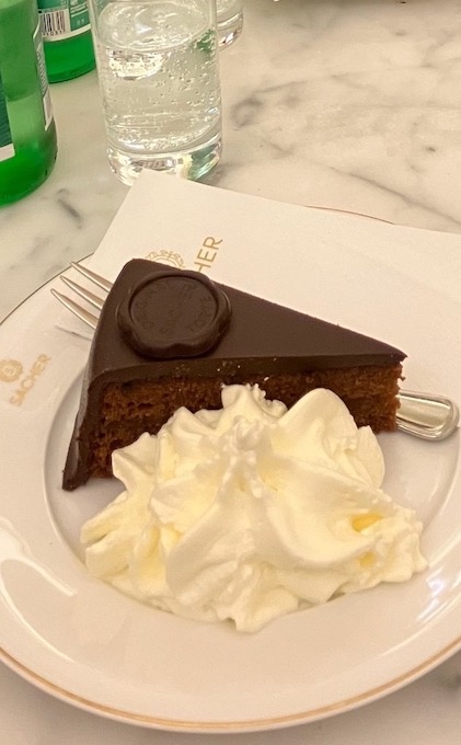 念願のザッハトルテ