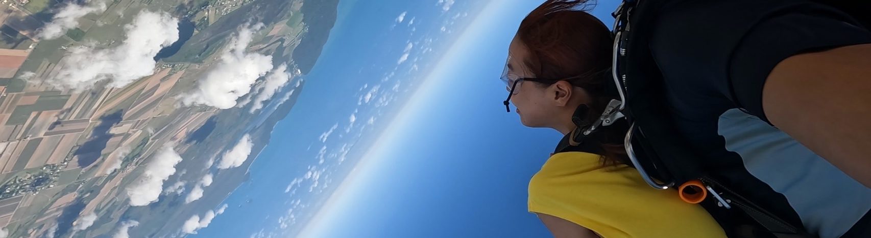 スカイダイビング