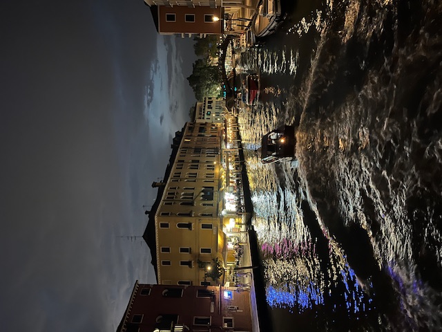 夜のベネチアの散歩