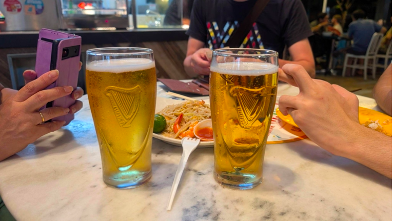  20歳になっ たのでビー ルで乾杯！