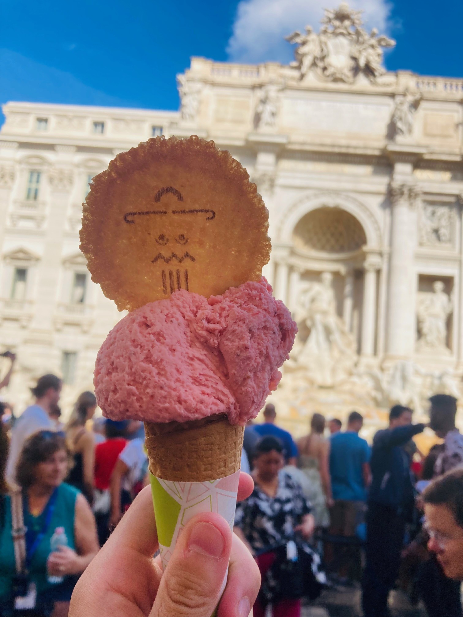 9月24日トレビの泉前