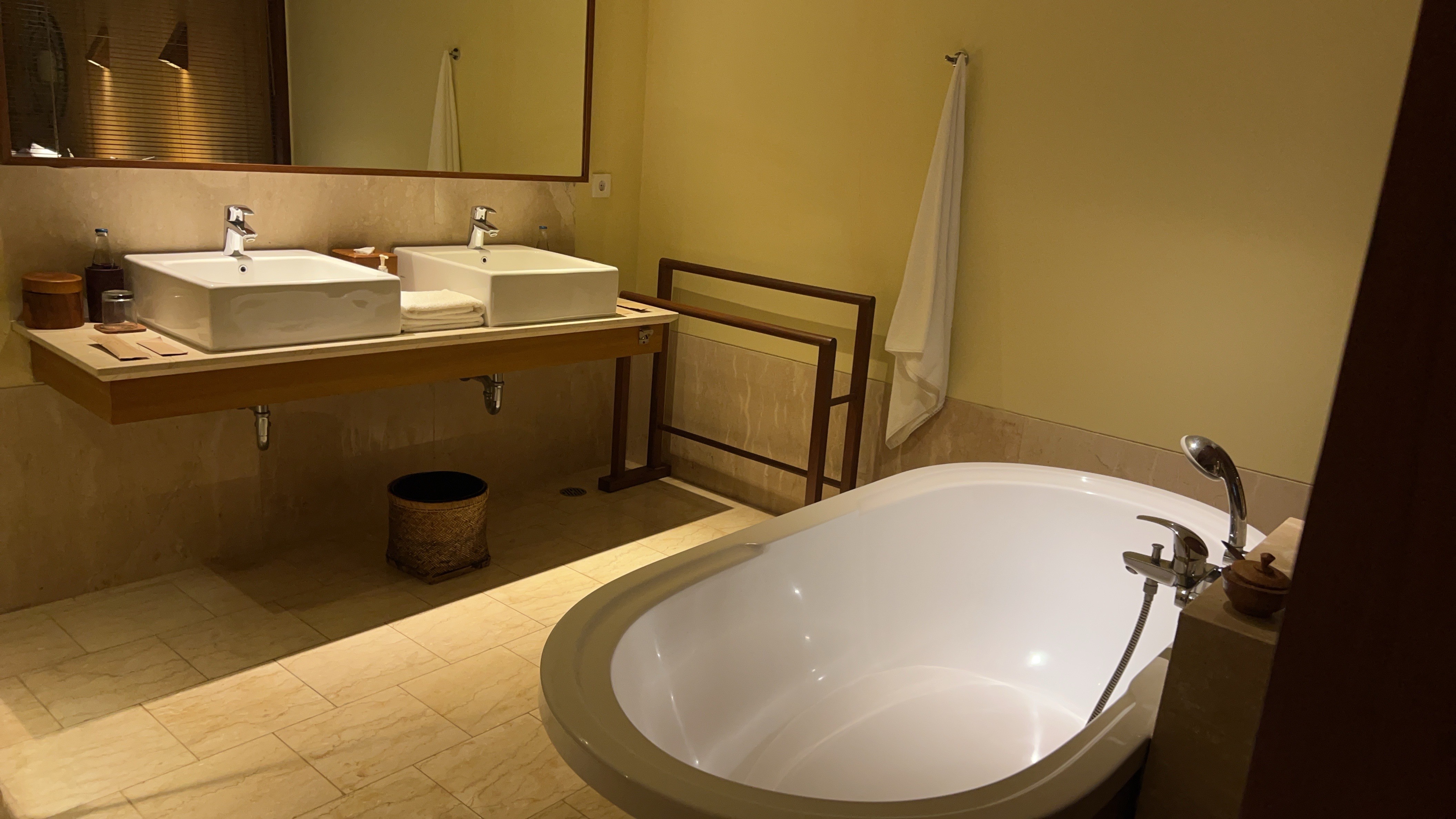 バスタブもありました