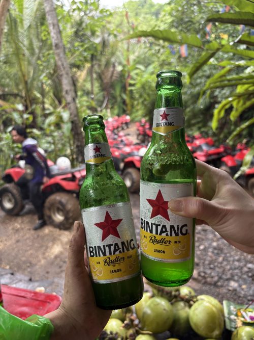 バギー休憩時のビンタンビール