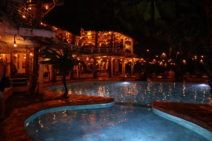 ビーチクラブ「ラブリサ」