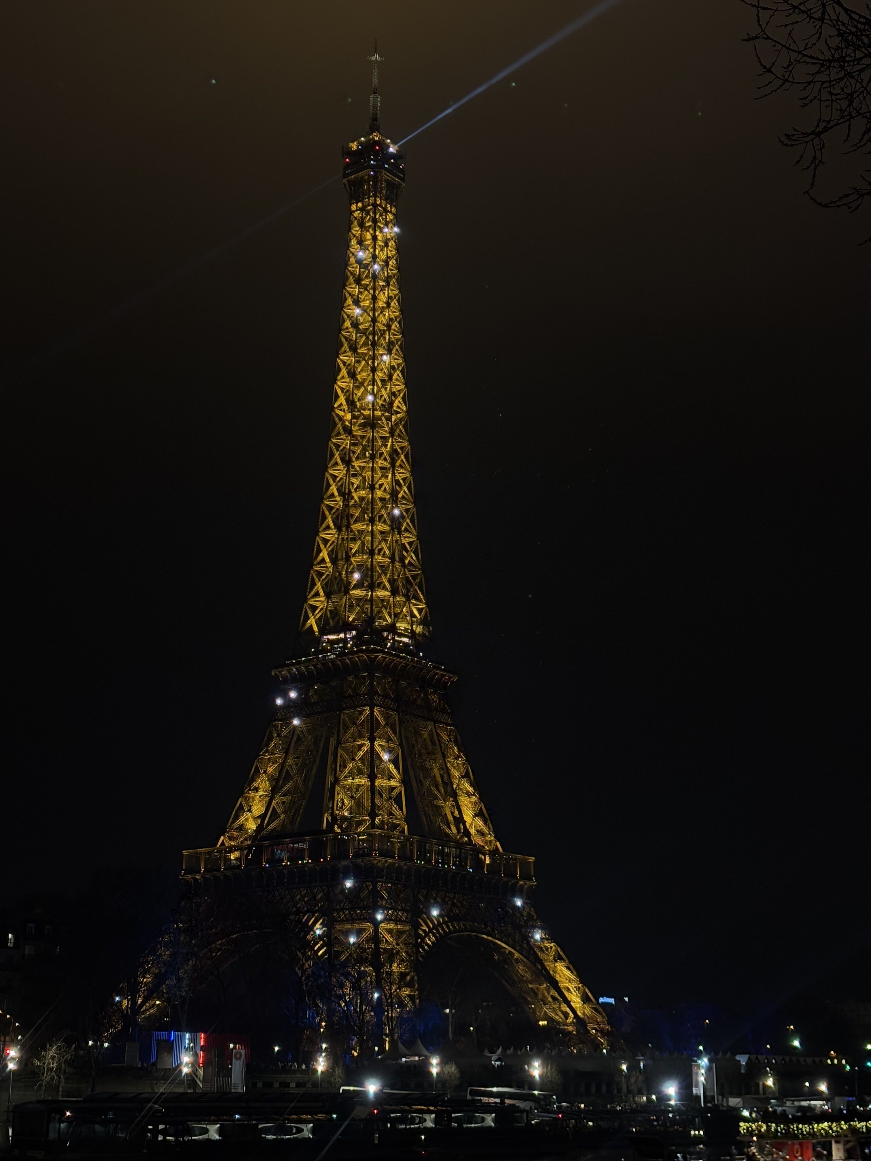 エッフェル塔