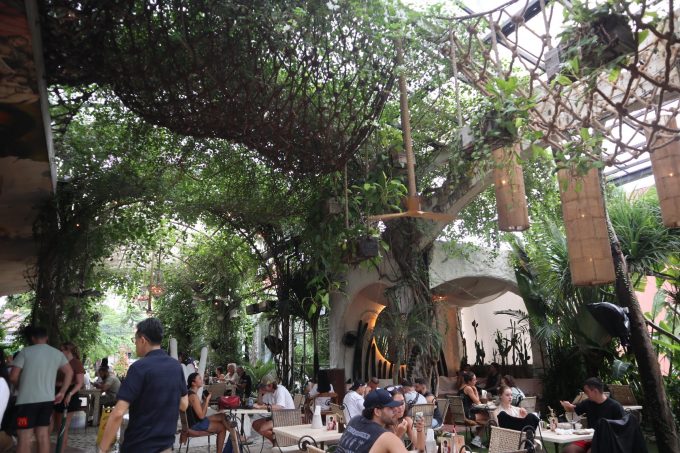 ナシゴレンが美味しいカフェ