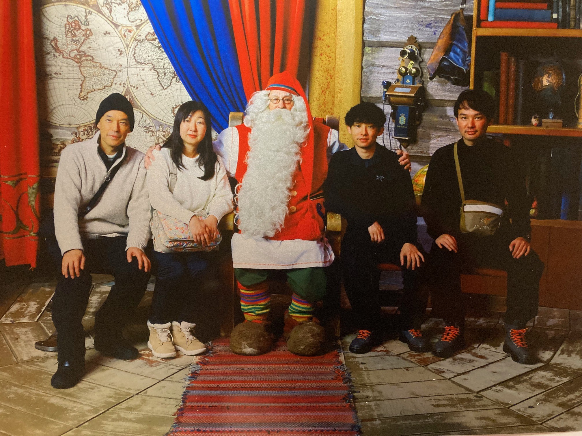  サンタクロースビレッジでのサンタさんとの写真