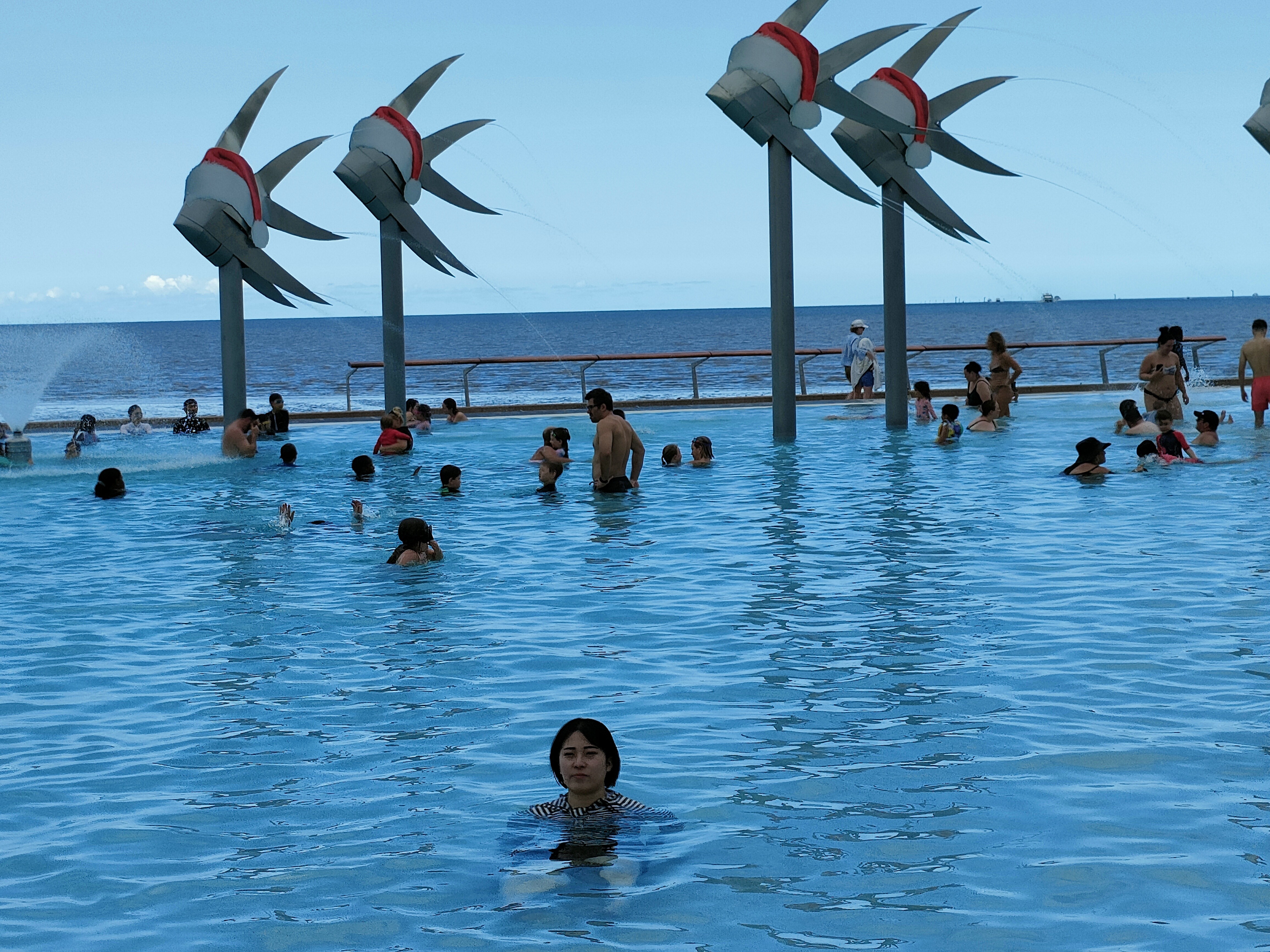 ラグーン市民プール