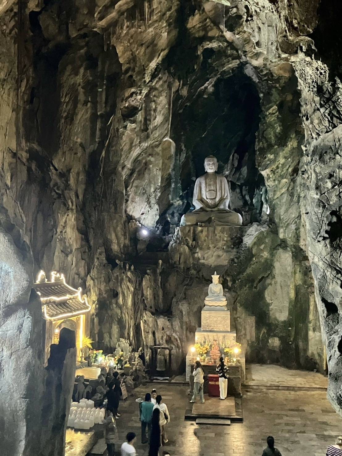 マーブルマウンテン