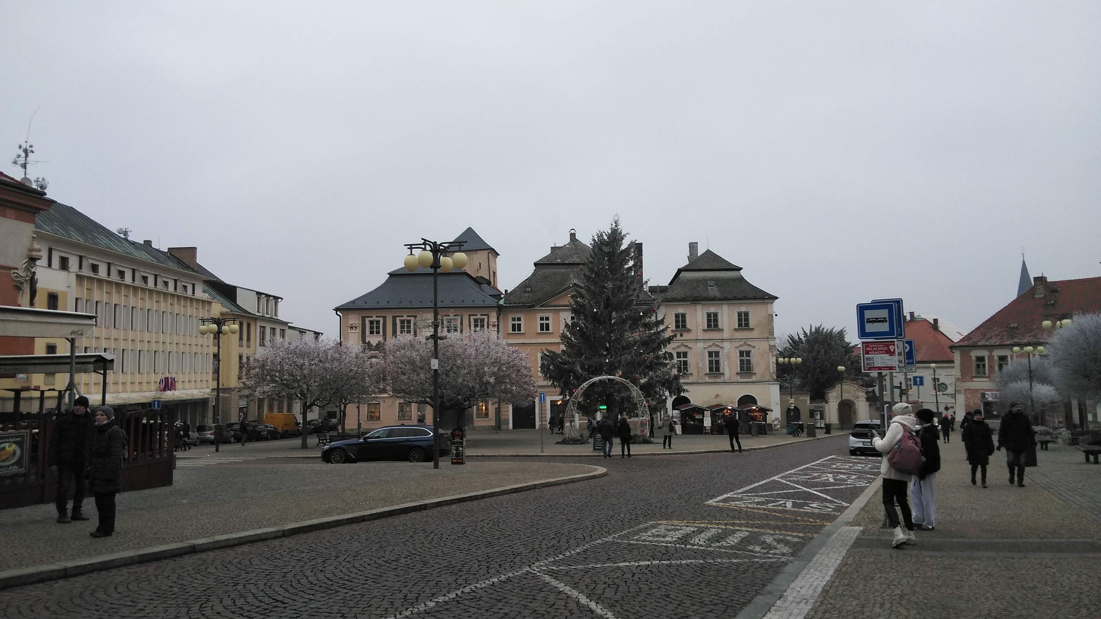 旧市街のバラッキー広場