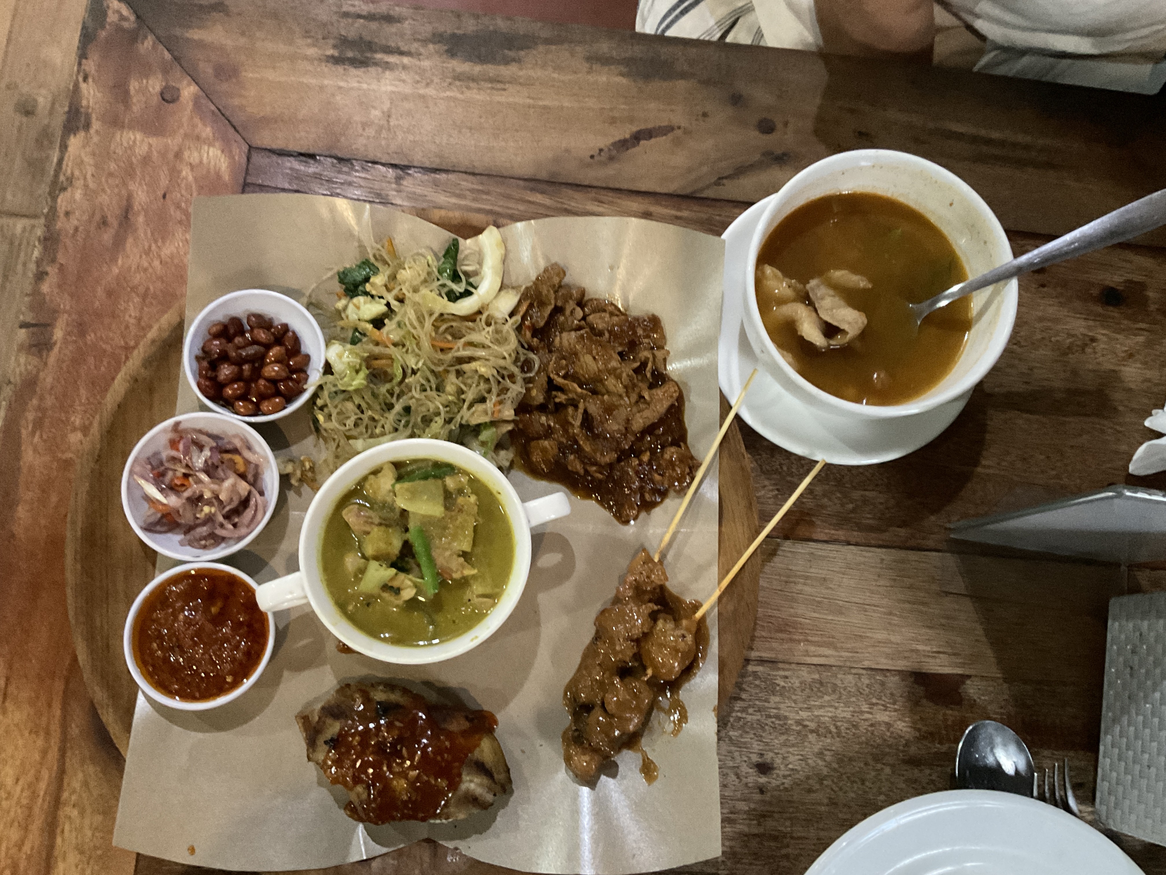 DIKAさんおすすめのセットで夕食