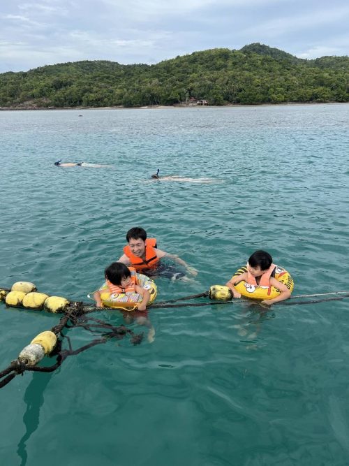 ピッグアイランド＆コラール（タン）島ツアー